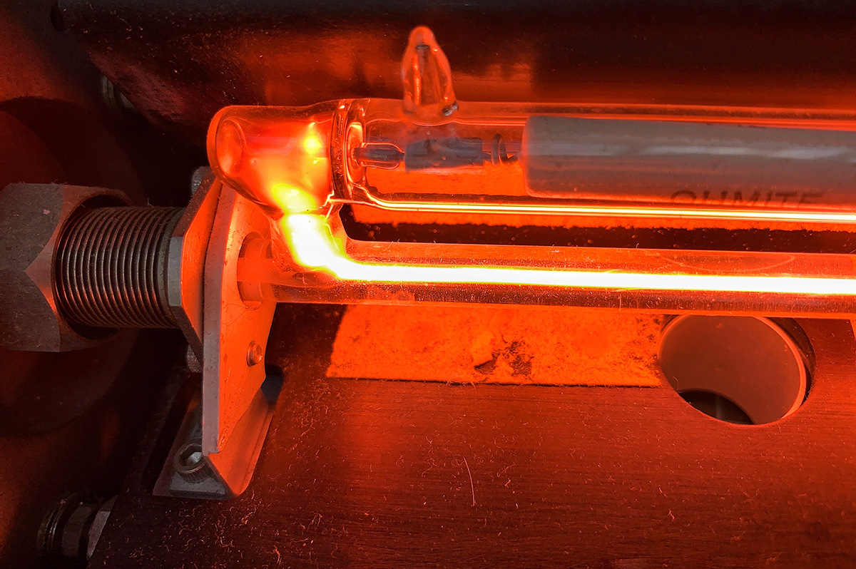 Spectra-Physics 124A Discharge